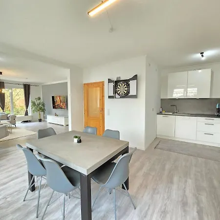 200 Qm Haus In * Bréma