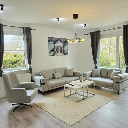 200 Qm Haus In 度假居 *